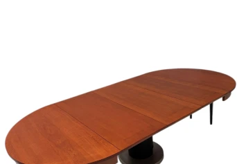 Art Deco Modernist Round Extendable Dining Room Table by Hendrik Wouda, 1931